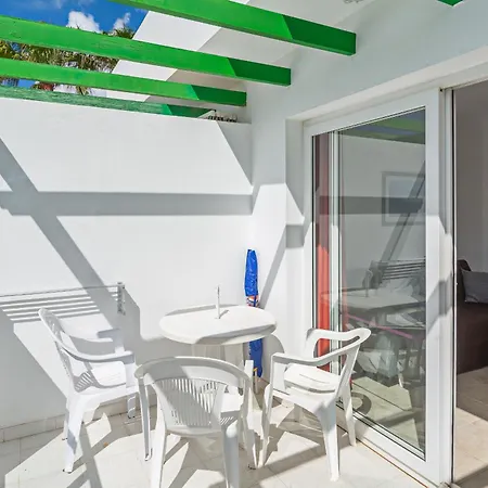 Guasimeta Duplex - Pool & Balcony Tatil Evi